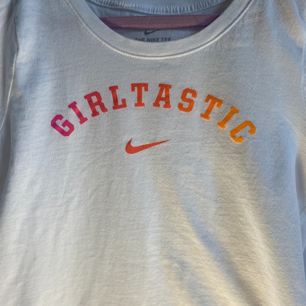 Nike Girltastic Tee